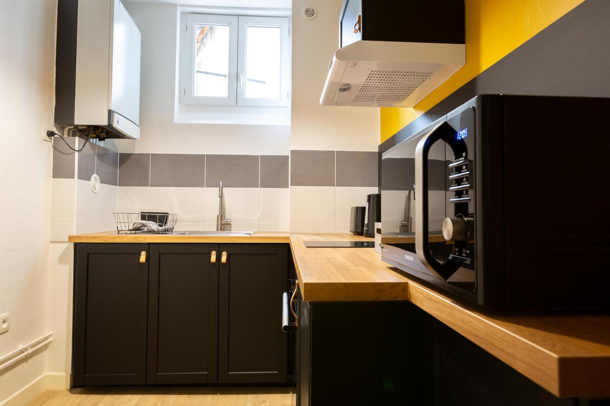 Tropical Escape Near Center Fiber Netflix Appartement