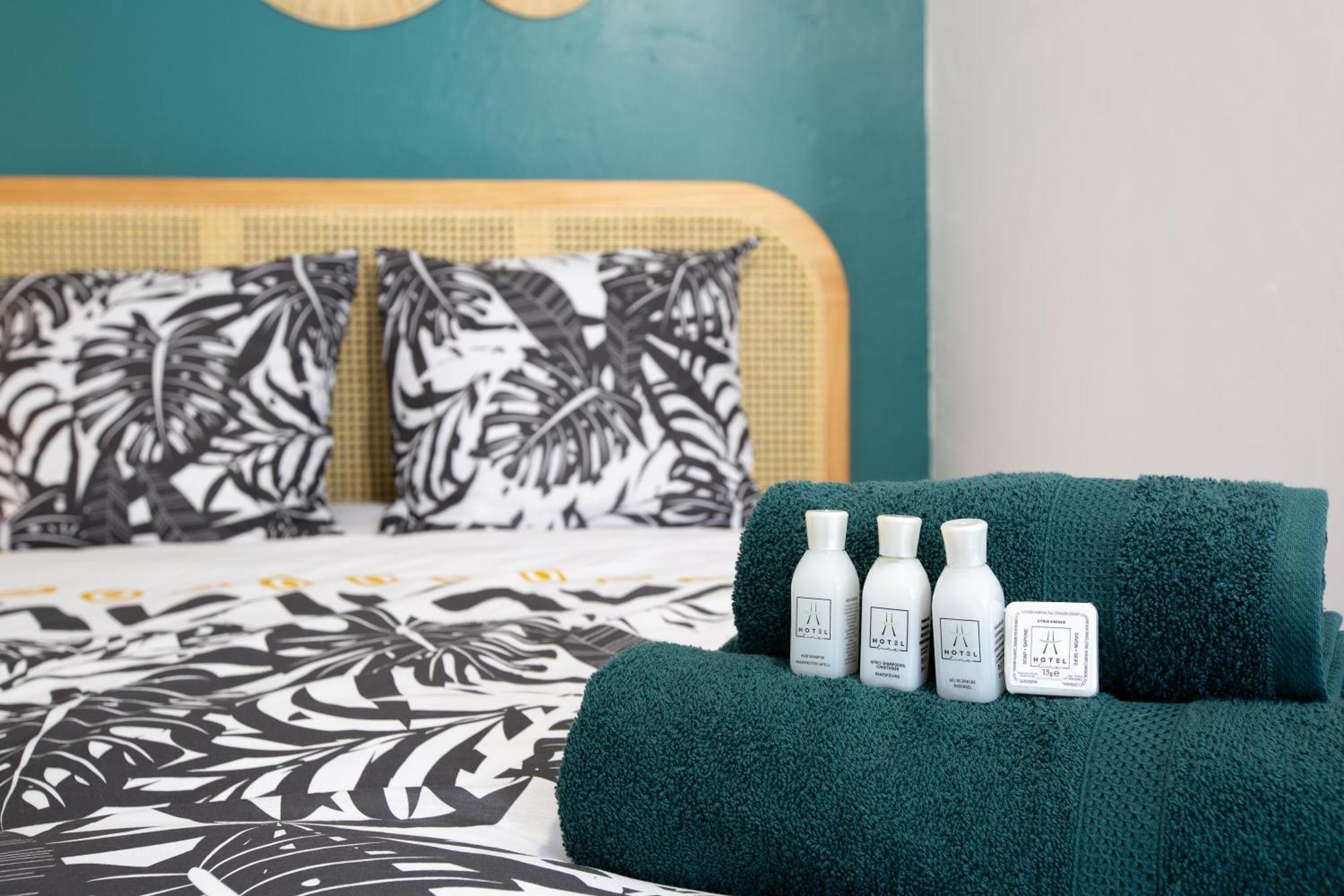 Apartment Tropical Escape Near Center Fiber Netflix Montlucon
