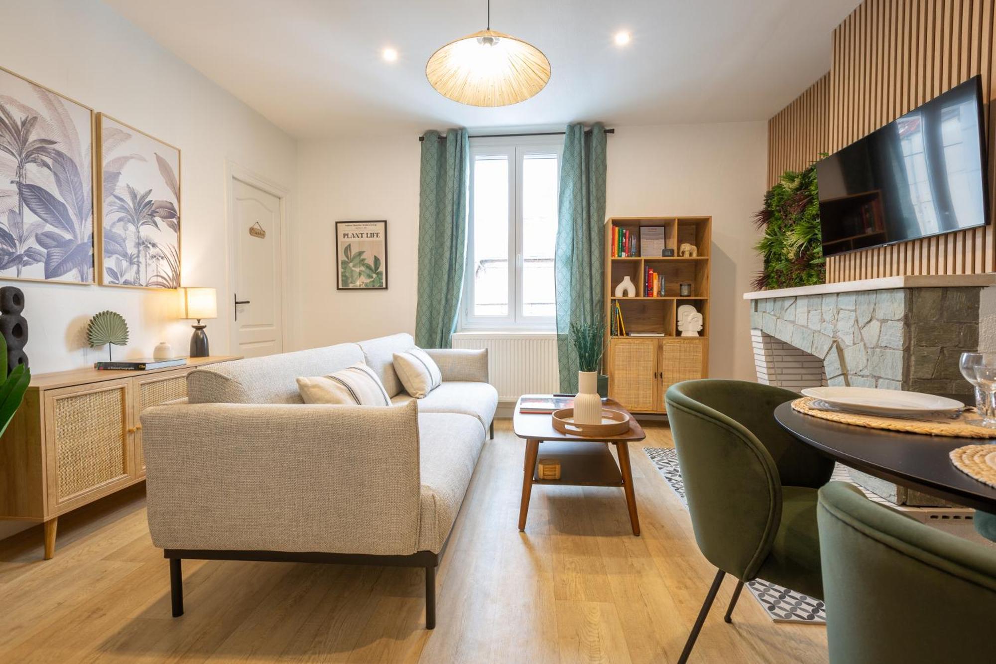 Apartment Tropical Escape Near Center Fiber Netflix *